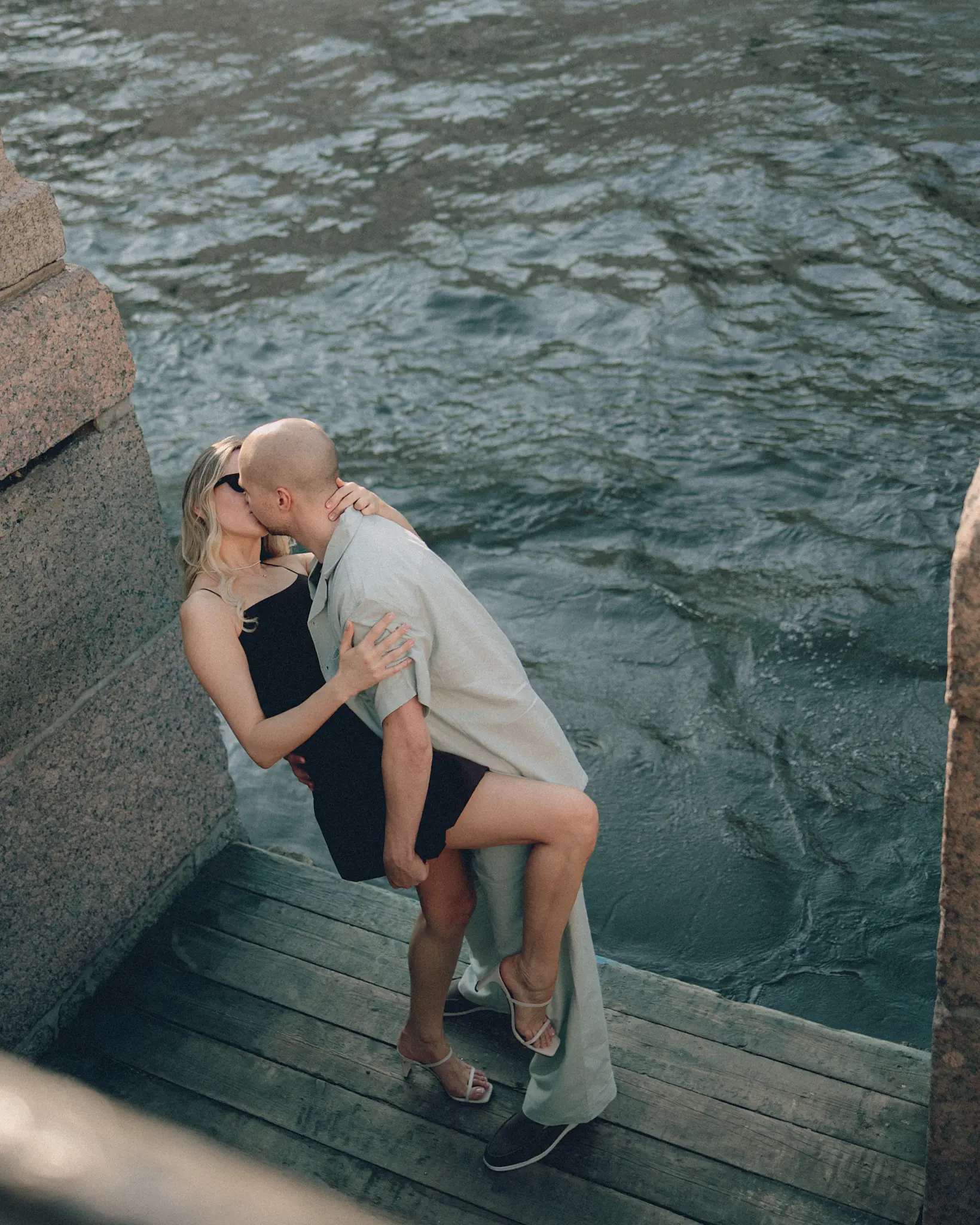 Александр и Анастасия — фото 9, love story фотосессия в Санкт-Петербурге